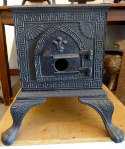 Part of O'Keefe Ranch Cook Stove Collection - 5/6 plate Quebec burner