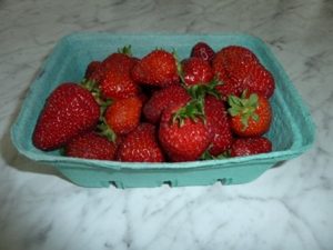 photo of dish of summer strawberries