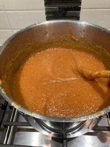 Quince puree for membrillo (quince paste)